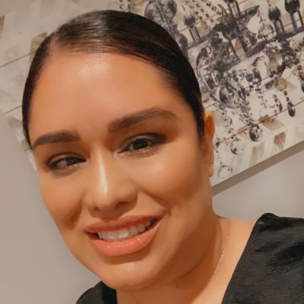 Meet your Posher, Maria